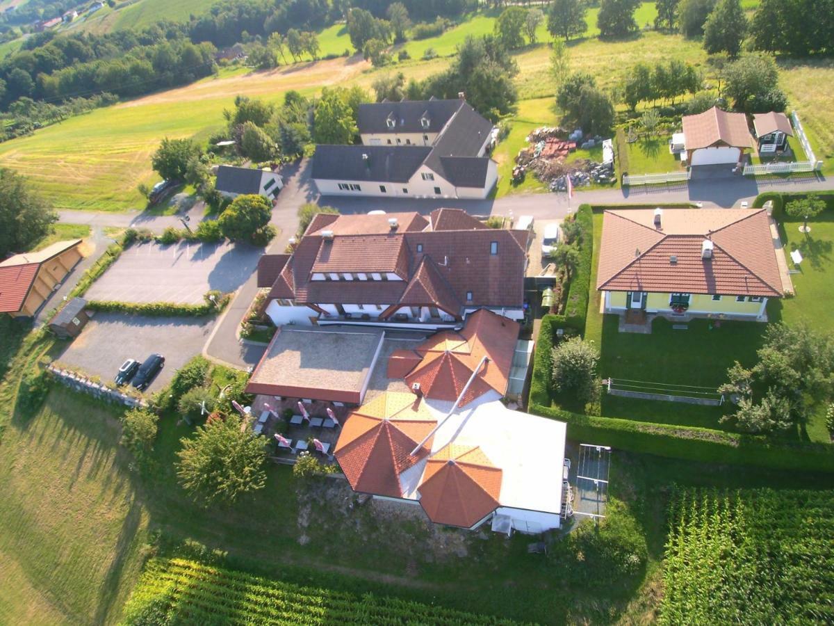 Pension Restaurant Rosenberg Jennersdorf Exterior foto