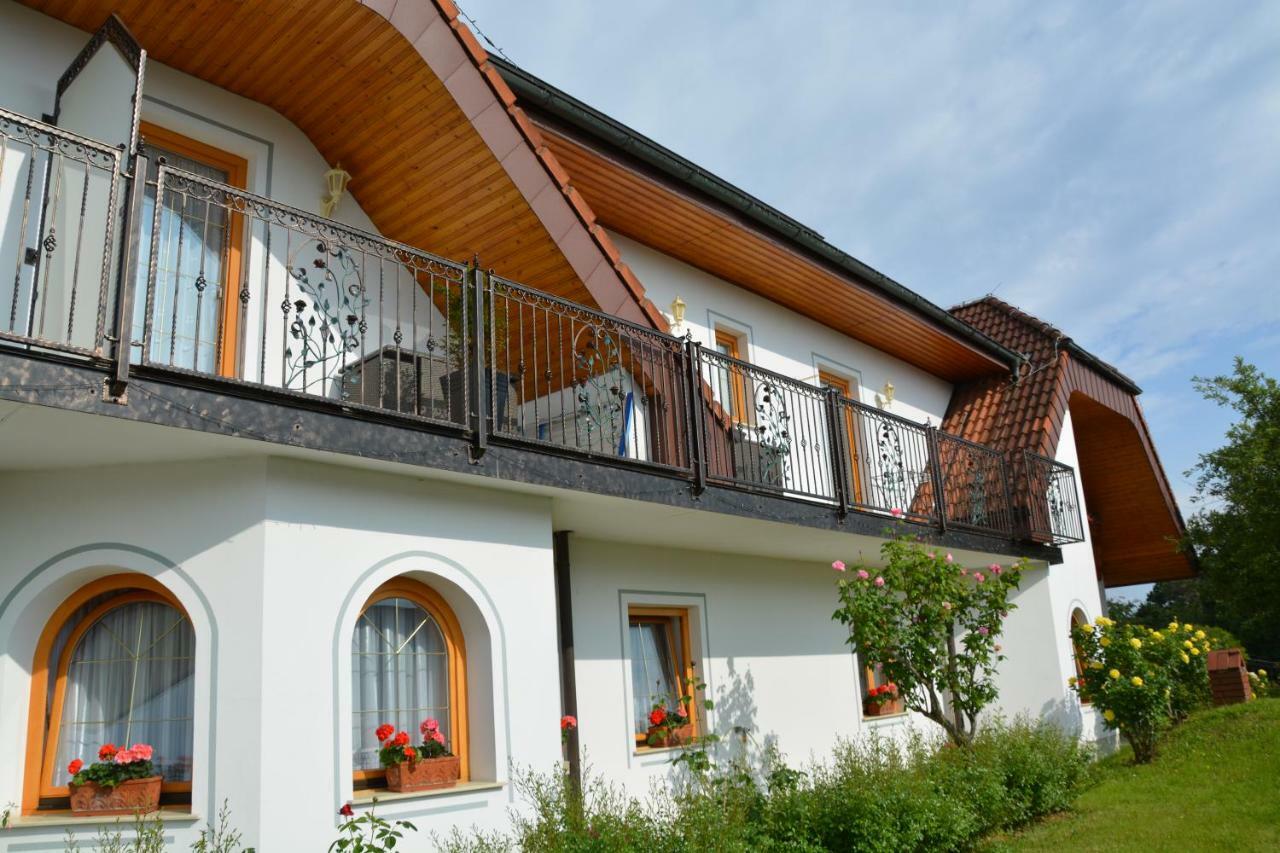 Pension Restaurant Rosenberg Jennersdorf Exterior foto