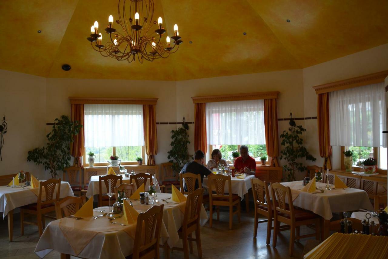 Pension Restaurant Rosenberg Jennersdorf Exterior foto